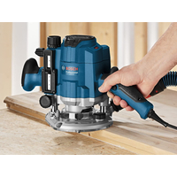 BOSCH Défonceuse GOF 130 - 06016B70K2