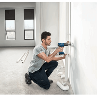 BOSCH Perçeuse-visseuse à percussion sans fil GSB 180 Li 2 x 1,5 AH, Coffret de transport - 06019F83K0